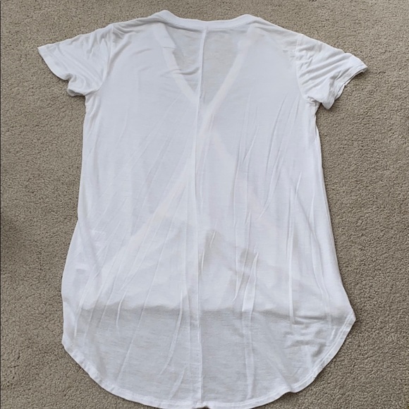 NY&C. New York & Company XS white top - Picture 3 of 15